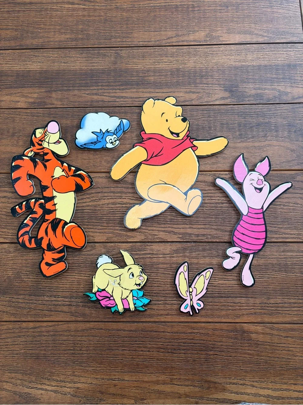 Vintage Disney Winnie the Pooh Pressboard Decor